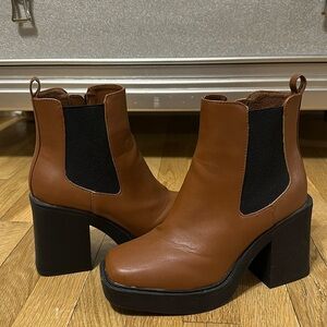 MIA chunky bootie with zipper